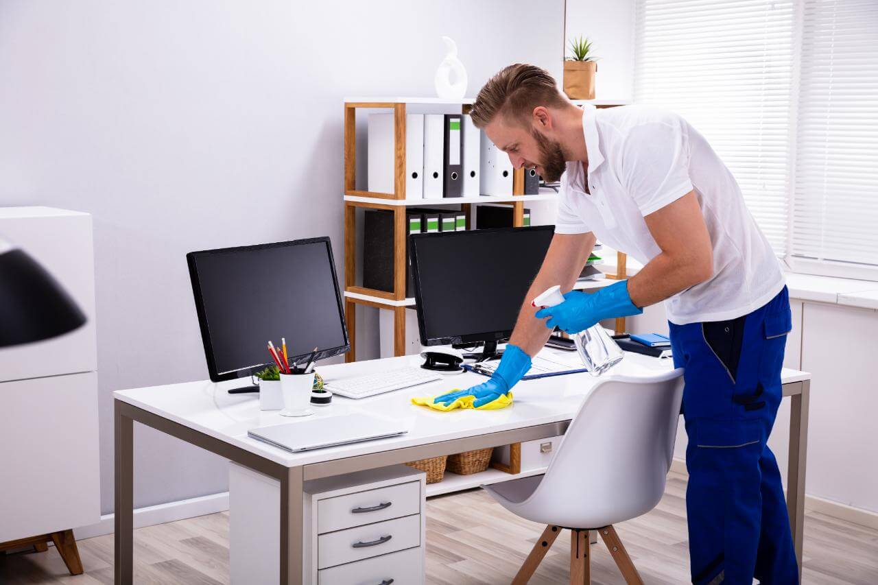 Top Office Cleaning Services in Dubai for a Spotless Workplace